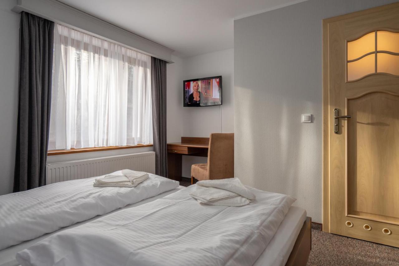 Willa Pod Szrenica 2 Sklářská Poruba Exteriér fotografie